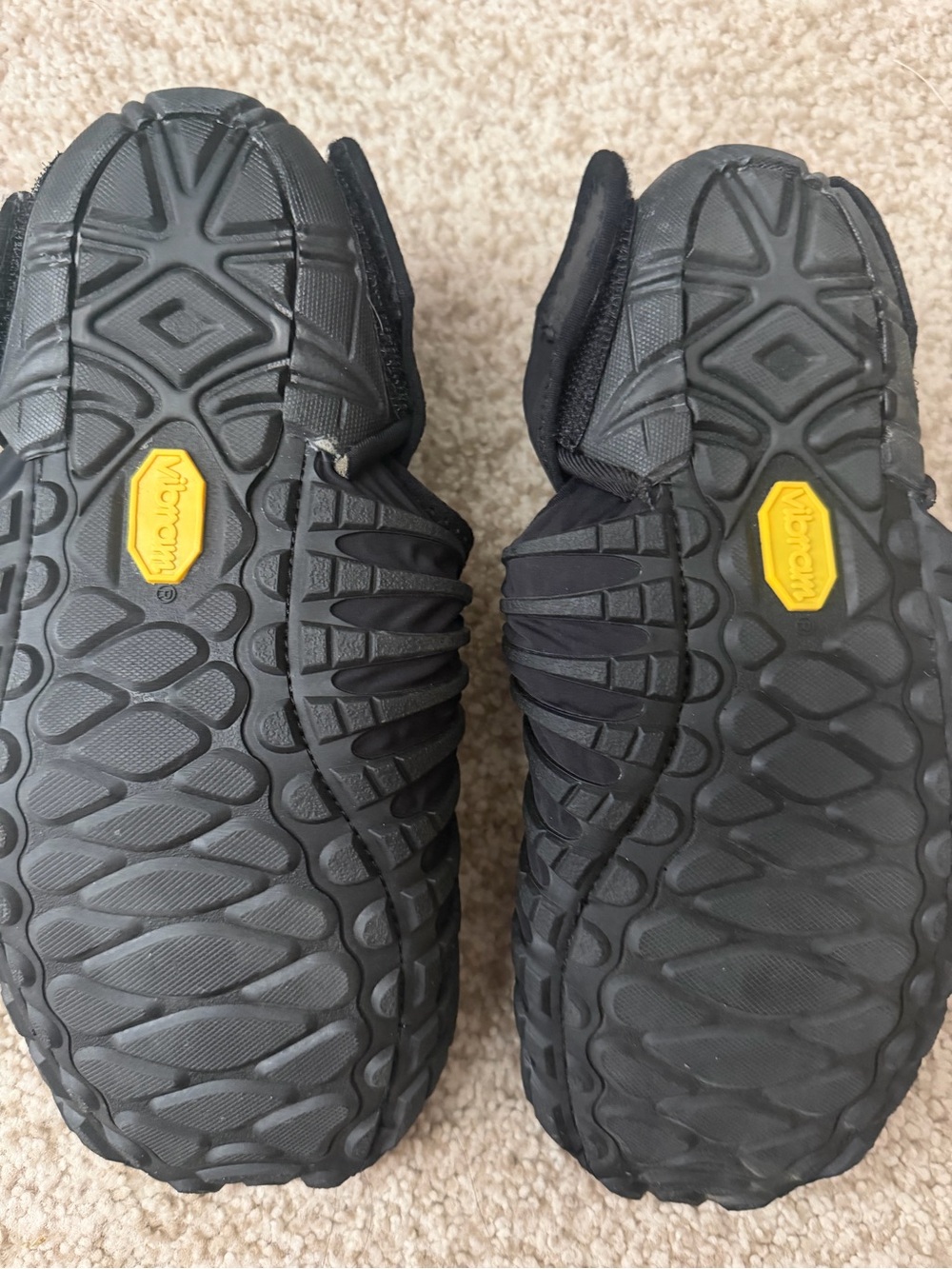 Vibram Black Sneakers with Yellow Insole - Picture 3 of 6